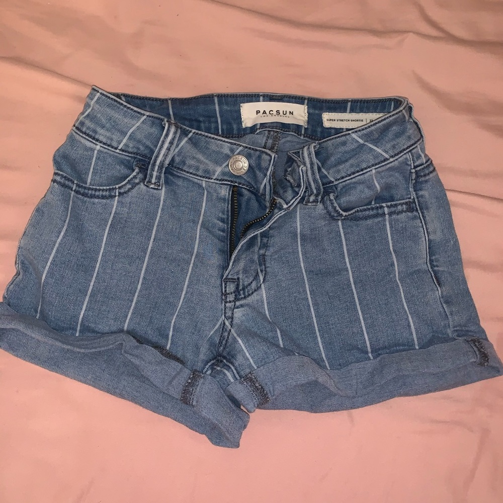 Striped pacsun shorts